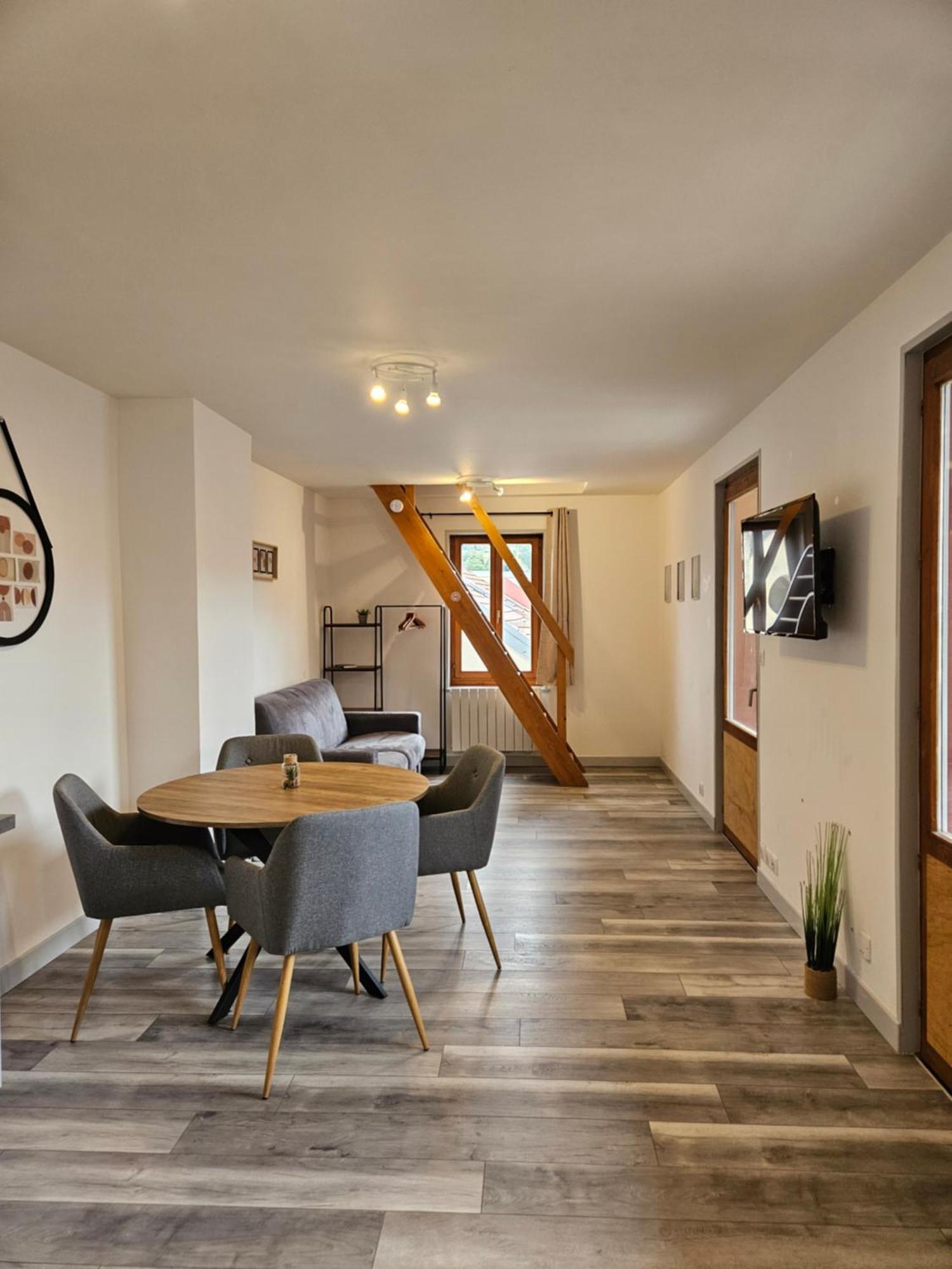 Apartamento Pontarlier Le Sympa ! 400M De La Gare - Ma Petite Resa Exterior foto